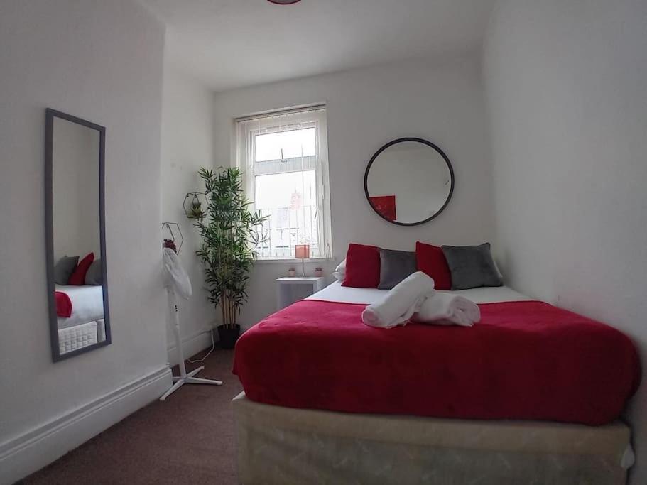 Large Family Home Central Location 3 Double Bedrooms And 1 Single Bedroom Cardiff Exteriér fotografie